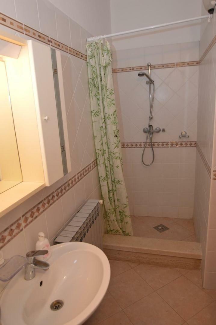 Baderna Apartment Extérieur photo