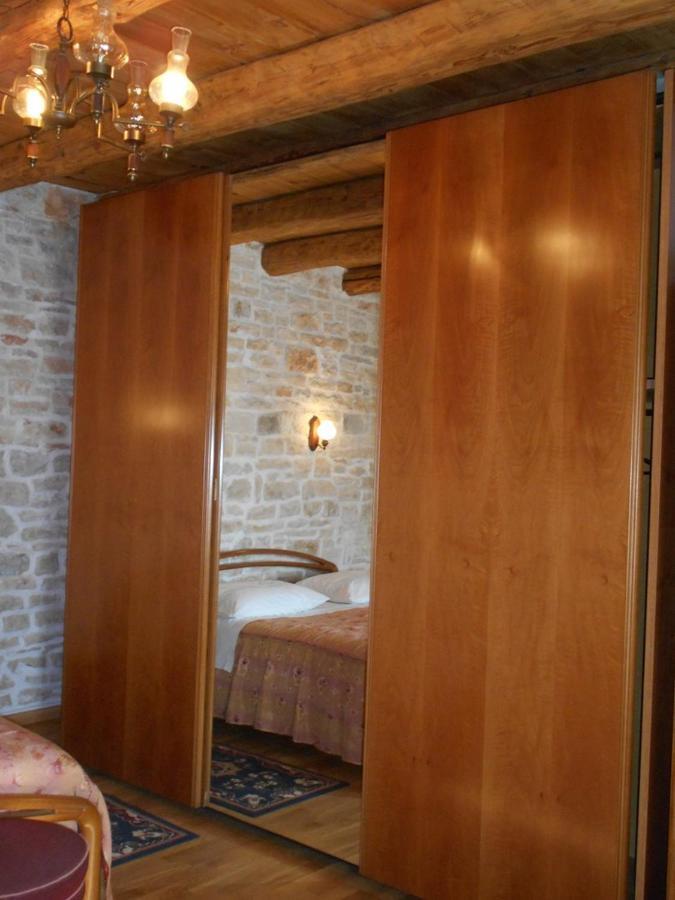 Baderna Apartment Extérieur photo